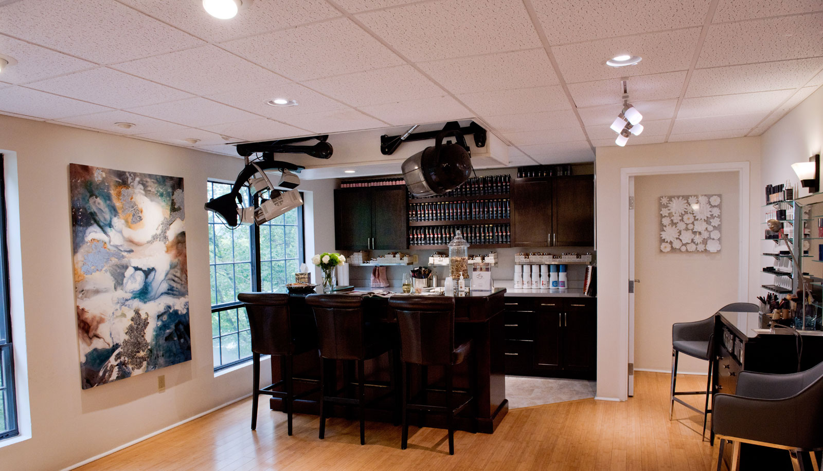 Elle Salon Ltd Camp Hill Beauty Salon